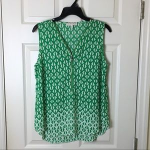 Chaus sleeveless blouse